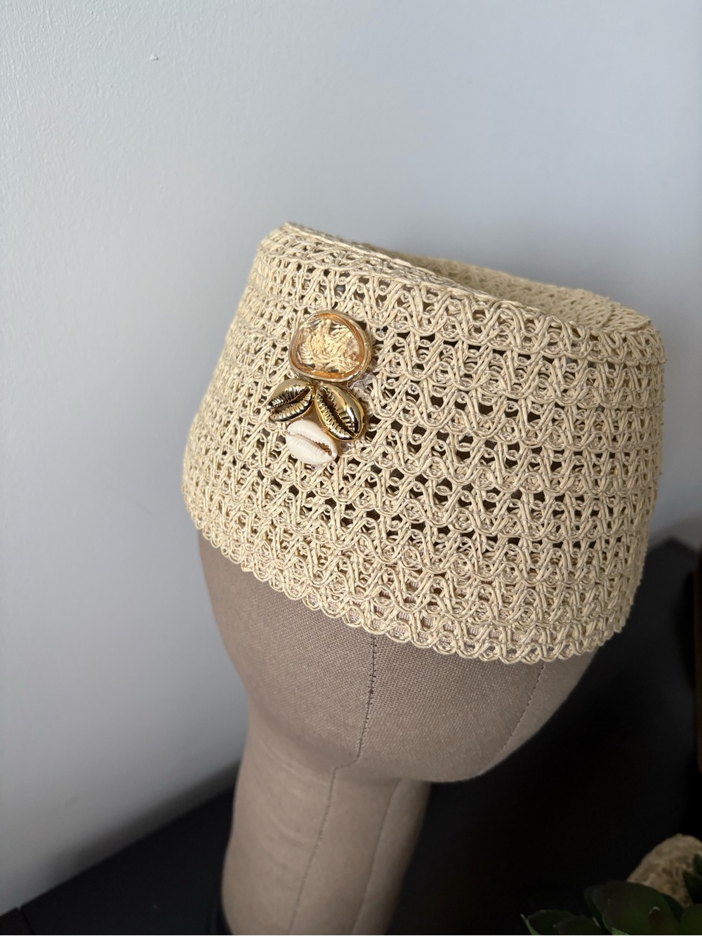 Oriade Beige Straw Crochet Pillbox Hat with Gold Shell Brooch